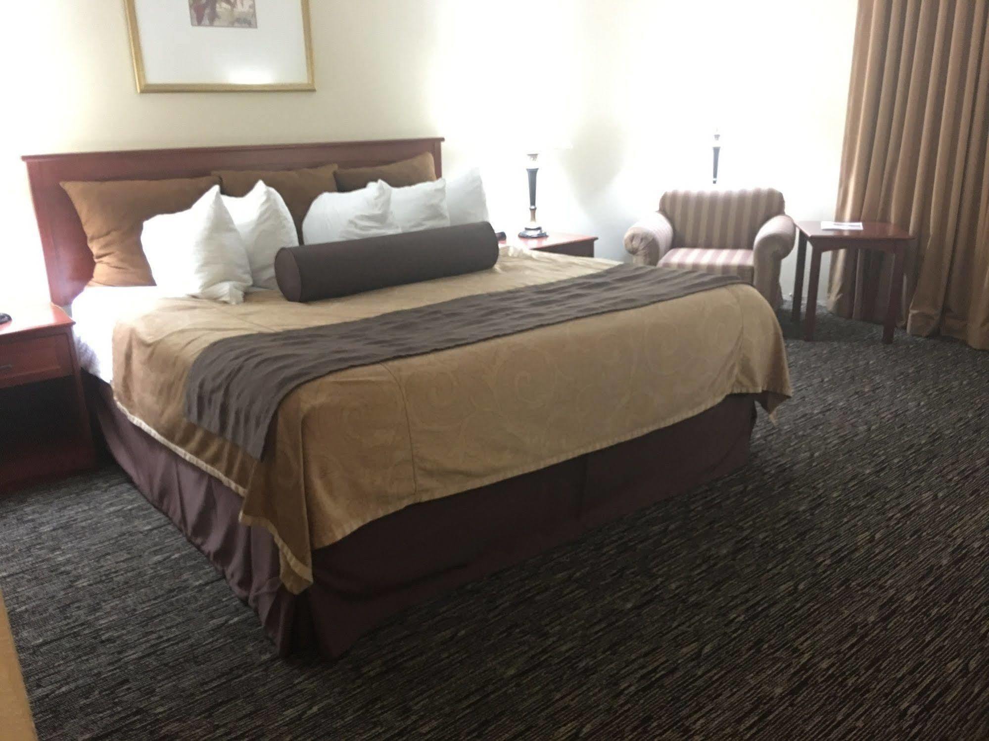 Chicago Club Inn & Suite Oakbrook Terrace Luaran gambar